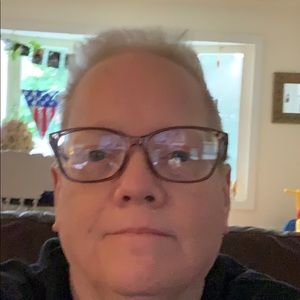 Meet your Posher, Luann